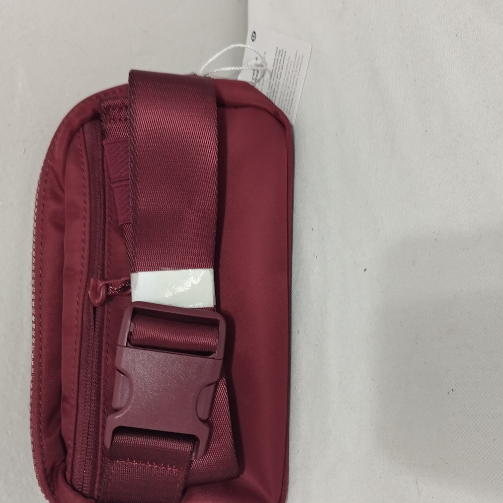 Lululemon Red Pouch - Picture 6 of 9